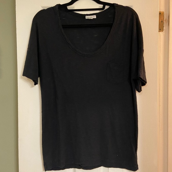 James Perse Black short sleeve T-shirt. Size Medium. EUC. - Picture 1 of 5